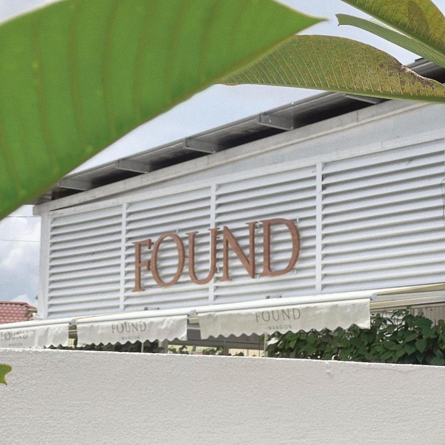 Found Mansion Otel Pantai Cenang  Dış mekan fotoğraf