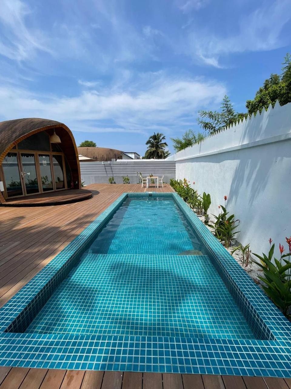 Found Mansion Otel Pantai Cenang  Dış mekan fotoğraf