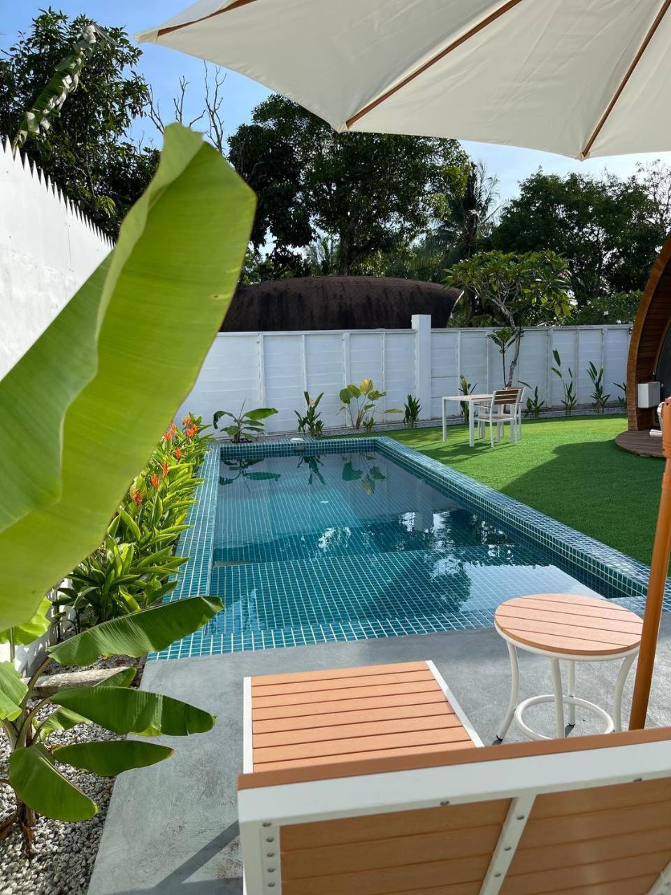 Found Mansion Otel Pantai Cenang  Dış mekan fotoğraf