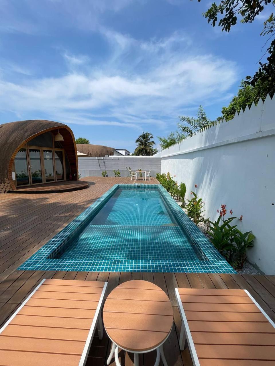 Found Mansion Otel Pantai Cenang  Dış mekan fotoğraf