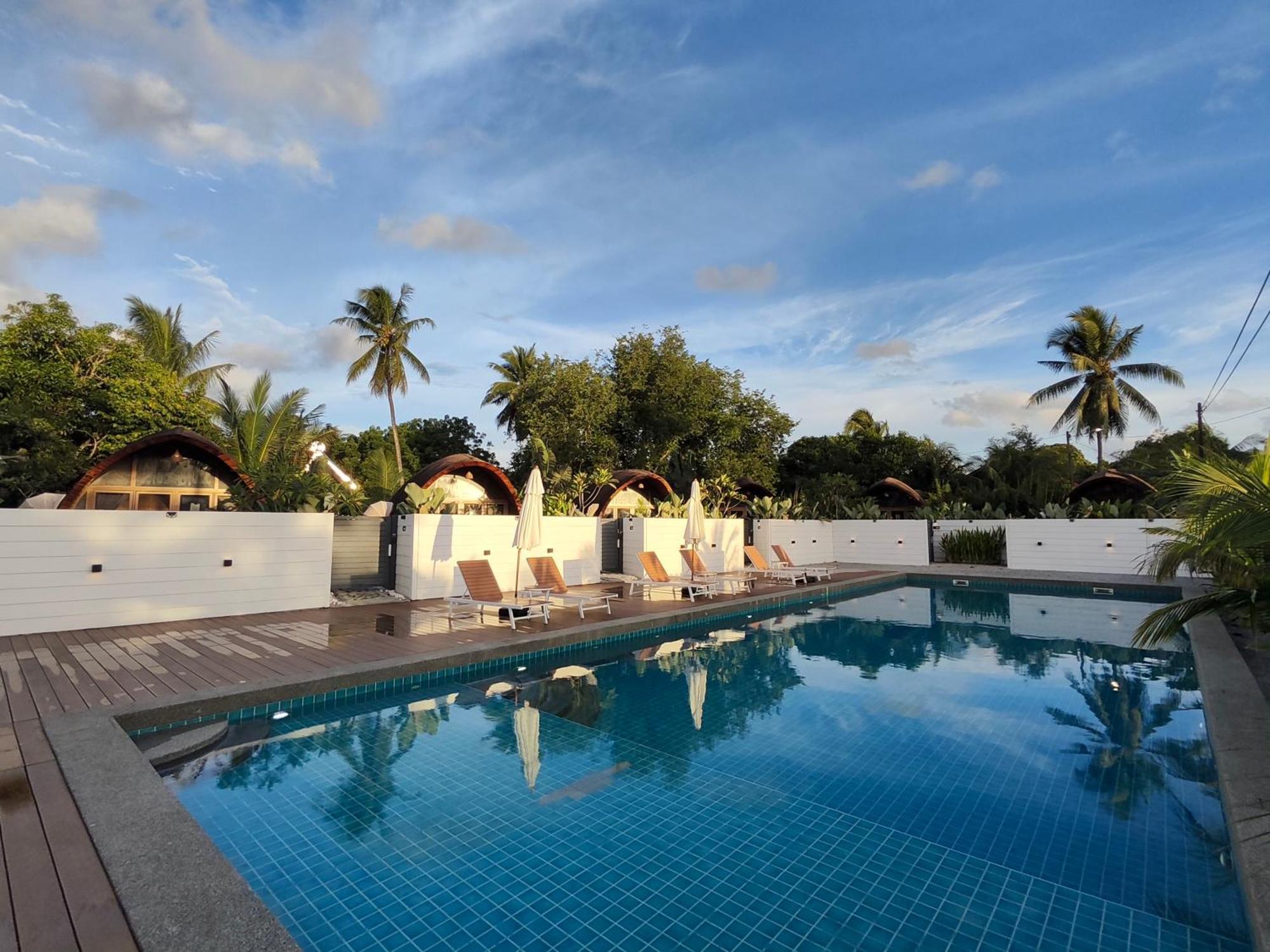 Found Mansion Otel Pantai Cenang  Dış mekan fotoğraf